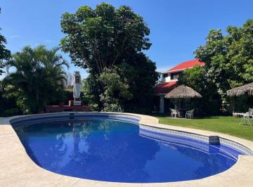 Casa en condominio de 2 habitaciones, Cuernavaca · Venta Casa en Condominio en Jardines de Cuernavaca $3,850,000