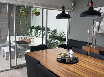 Casa de 3 habitaciones, Zapopan · Casa en Venta en Ciudad Granja