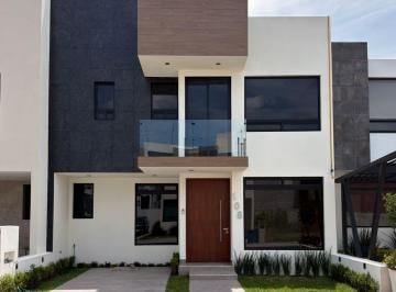Casa de 4 habitaciones, Pachuca · Casa en Venta de 288 m² 4 Recámaras y Estudio en Planta Baja Fraccionamiento Explanada Sur Pachuca