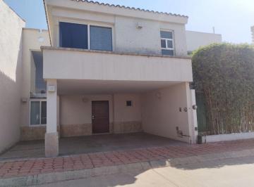 Casa de 3 habitaciones, León · Casa en Renta Frente a Área Verde en Piamonte Residencial