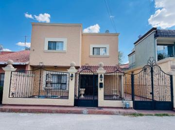 N/A · Casa en Renta Frente Al Instituto México en Fracc. Privado Los Frailes. Frente a Parque
