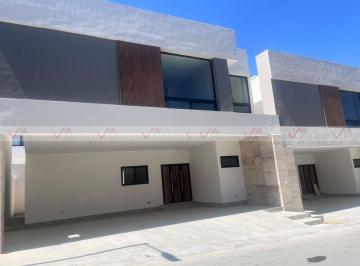 Casa · 282m² · 3 Recámaras · 3 Estacionamientos · Casa en Renta en Las Misiones