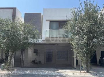 Casa · 161m² · 3 Recámaras · 2 Estacionamientos · Casa en Renta en Col. Cumbres Provenza en Garcia