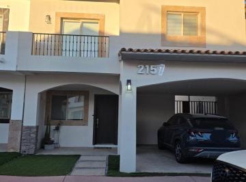 Casa de 3 habitaciones, Mexicali · Casa Semi Amueblada en Renta, Toscana Residencial