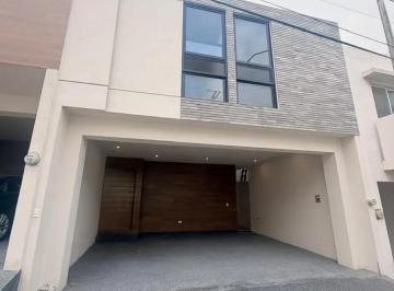 1 · Casa en Renta en Residencial de La Sierra, Santa Catarina, Nuevo León