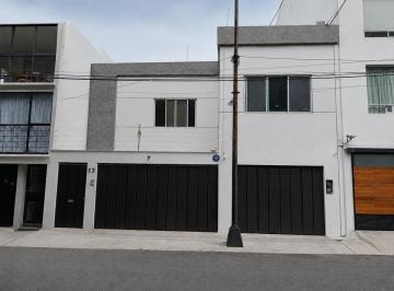 Casa · 295m² · 3 Recámaras · 2 Estacionamientos · Casa en Renta, Narvarte, 3 Recamaras