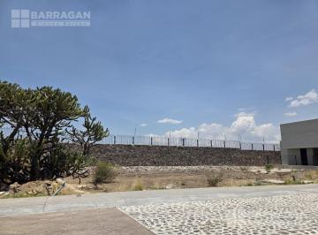Terreno / Lote · 271m² · Terreno en Venta en Lomas del Campanario Norte, Condominio San Benito