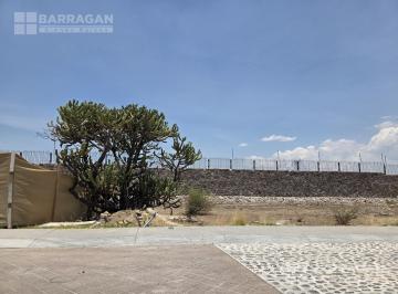 Terreno / Lote · 271m² · Terreno en Venta en Lomas del Campanario Norte, Condominio San Benito