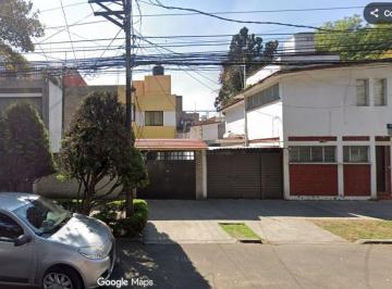 Casa de 3 habitaciones, Benito Juárez · Casa en Venta en San Borja, Vertiz Narvarte