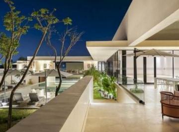 Casa · 350m² · Terreno en Privada Soluna Temozón Norte