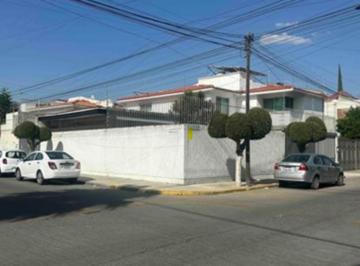 Oficina , León · Oficinas o Consultorios en Renta 350 m² León, Gto