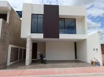 1 · Casa Nueva en Venta en Lombardía, Irapuato Excelente Precio