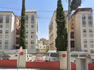 Departamento de 2 habitaciones, Tlalnepantla de Baz · Colinas de San José, Privada San Carlos 75 m²
