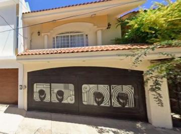 Casa de 4 habitaciones, Naucalpan de Juárez · Casa en Venta Andes 69a, Mz 001, Lomas Verdes 4ta Secc, 53125 Naucalpan de Juárez,. No Crèditos