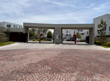 Casa en condominio de 2 habitaciones, Querétaro · Amueblada de un Piso con Amplio Jardin Cumbres del Lago