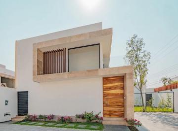 Casa de 4 habitaciones, Jiutepec · Casa Hermosa en Venta en Sumiya