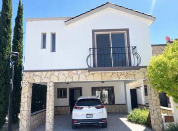 Casa de 3 habitaciones, Saltillo · Casa en Venta Fracc. Las Quintas Residencial