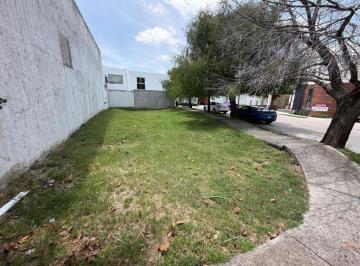 Terreno / Lote , León · Terreno en Esquina en Venta en El Mayorazgo de Cortes