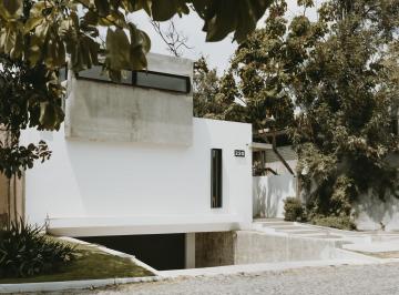 Casa de 3 habitaciones, Tlajomulco de Zúñiga · Hermosa Casa en Coto Privado