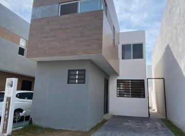 Casa · 139m² · 3 Recámaras · 2 Estacionamientos · Casa en Renta Al Sur en Caranday Rancho Santa Mónica