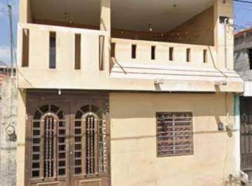 Casa · 192m² · 4 Recámaras · Casa en Venta en Colonia Alianza Real, General Escobedo, Nuevo León