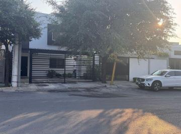 291b31252a7d42819338cfe1740c72fb5ef64177e692171b20d01493056fbf2e · Casa en Venta, Col Cumbres de Santa Clara 3* Sector