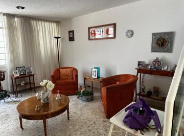 Casa de 3 habitaciones, Coyoacán · Vendo Preciosa Casa en Calle Cerrada, Muy Ubicada