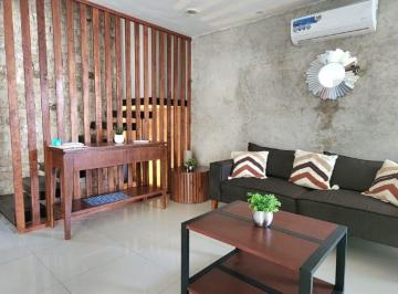 Casa de 3 habitaciones, Mérida · Casa Completamente Amueblada de 3 Recamaras 2 Baños en Planta Alta con Alberca en Las Americas I