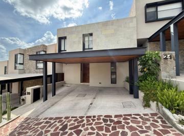 Casa de 3 habitaciones, Querétaro · Roca 20 Amueblada - en Renta en Altozano