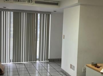 Local comercial , Guadalajara · Local de 290 m² con 4 Estacionamientos en Venta en Guadalajara