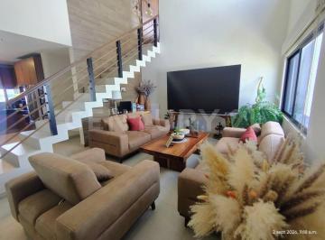 Departamento · 273m² · 5 Recámaras · 2 Estacionamientos · Venta Espectacular Penthouse Doble Altura Arbolada Av Huayacán Cancun Dh3126