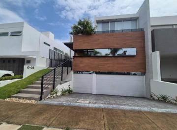 Casa de 3 habitaciones, Zapopan · Casa en Venta Los Olivos