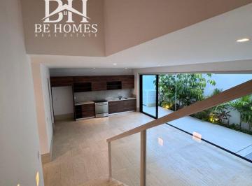 Casa en Venta de 3 habitaciones Supermanzana 321 · Casa en Venta, Residencial Los Santos, Cancun