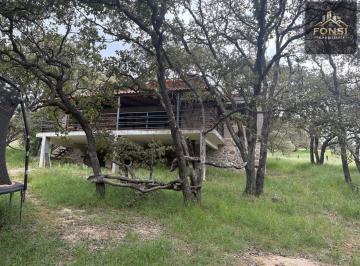 Casa · 119m² · 3 Recámaras · 10 Estacionamientos · Casa de Campo en Fraccionamiento Vergel de La Sierra