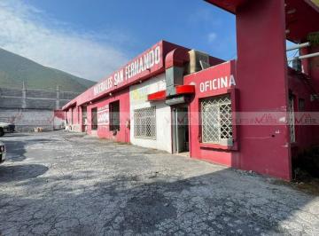 Local comercial · 230m² · 4 Recámaras · 5 Estacionamientos · Local Comercial en Renta en Granjitas La Silla