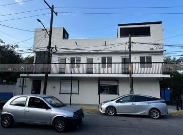 Local comercial · 9m² · 5 Estacionamientos · Local Comercial en Renta en 3 Caminos