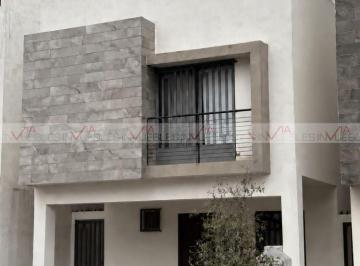 Casa · 193m² · 3 Recámaras · 2 Estacionamientos · Casa en Venta en García El Cielo