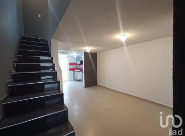 Casa · 62m² · 3 Recámaras · 1 Estacionamiento · Casa en Renta en Rafael Valdovinos Coacalco de Berriozabal