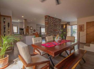 5b74255a1a5a29e97ea02566c1fc96cd5c5b0d607b2323f0f59786e8e9aed13f · Casa en Venta en San Miguel de Allende – Amueblada, Rooftop y Cerca del Centro