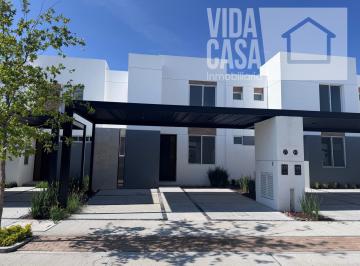 Casa en condominio · 144m² · 3 Recámaras · 2 Estacionamientos · Casa en Condominio en Belmondo