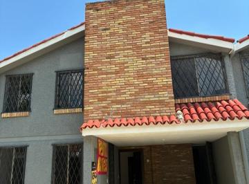 Casa · 154m² · 3 Recámaras · 2 Estacionamientos · Casa en Venta en Lomas de Chairel Tampico