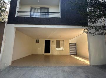 Casa de 3 habitaciones, García · Casa en Venta, Frente a Parque, en Lomas Quetzales, Fracc, con Acceso Controlado y Amenidades!