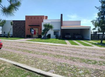 Casa de 6 habitaciones, Lagos de Moreno · Hermosa Casa en Venta en Valle de Los Reyes