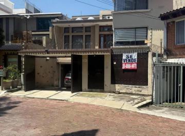 Casa en Venta en Colinas del Bosque · Casa en Venta en Colinas del Bosque