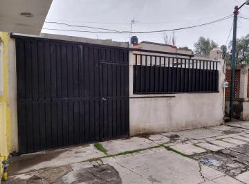Casa de 3 habitaciones, Tlalnepantla de Baz · Casa en Renta en Los Reyes Ixtacala, Tlalnepantla de Baz