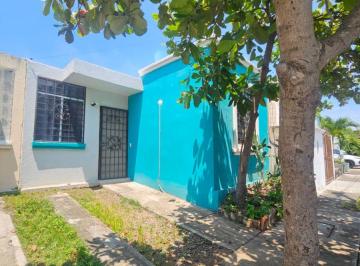 Casa de 3 habitaciones, Bahía de Banderas · Rento Casa en Fraccionamiento Los Encantos Amueblada