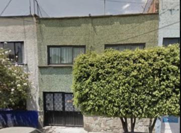 Casa de 4 habitaciones, Benito Juárez · Venta de Casa en Elisa, Nativitas, Benito Juarez, Cdmx