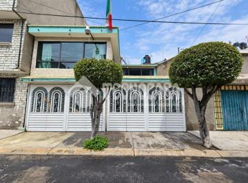 Foto · Casa - Venta