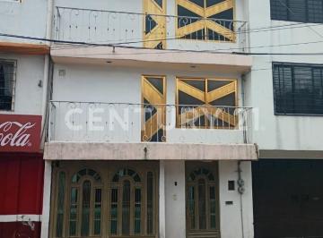Casa · 116m² · 4 Recámaras · 2 Estacionamientos · Casa en Venta, Fuentes de Aragon, Ecatepec, Edomex