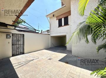 Casa · 185m² · 3 Recámaras · 2 Estacionamientos · Renta de Casa Sola, Acapatzingo, Cuernavaca, Morelos…clave 6368